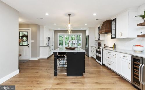 414 Ben Oaks Dr, Severna Park MD 21146-2207 exterior