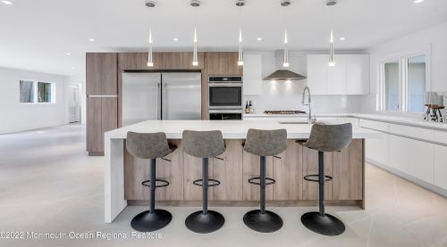 171 Wall St, Tinton Falls NJ  07724-2416 exterior