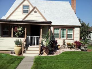 52 H St, Lakeview OR  97630-1854 exterior