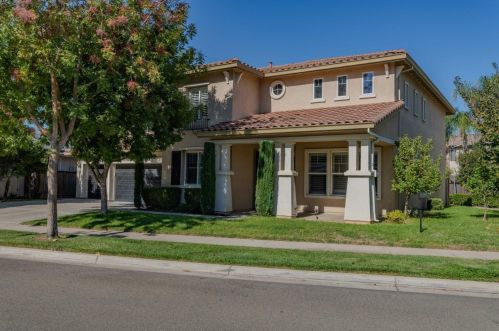 1728 Churchill Downs Cir, Valley Home, CA 95361-8682