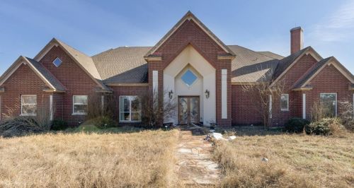 5090 Us Highway 377, Aubrey, TX 76227-6210