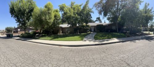 2451 Country Club Ln, Conejo, CA 93662-3237
