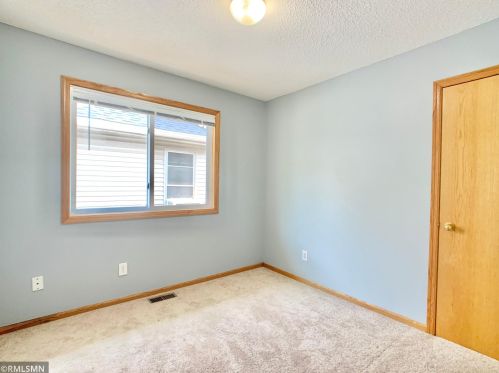861 Desoto St, Saint Paul MN  55130-4233 exterior