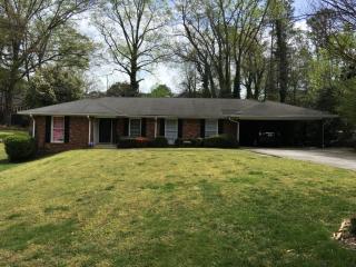 4845 Kitty Hawk Dr, Atlanta GA  30342-2508 exterior