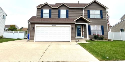 1446 Birch Ln, South Elgin, IL 60177-2995