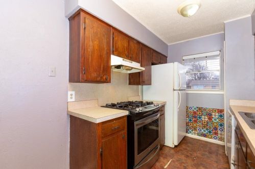 1322 Greencove Dr, Garland TX  75040-5937 exterior