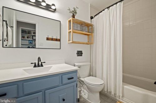 2020 Flowering Tree Ter, Silver Spring MD 20902-5815 exterior