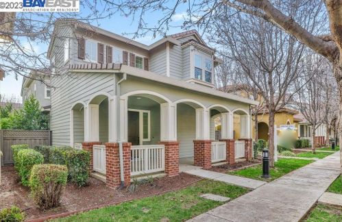 331 Tuscan Ln, Tracy, CA 95391-1316