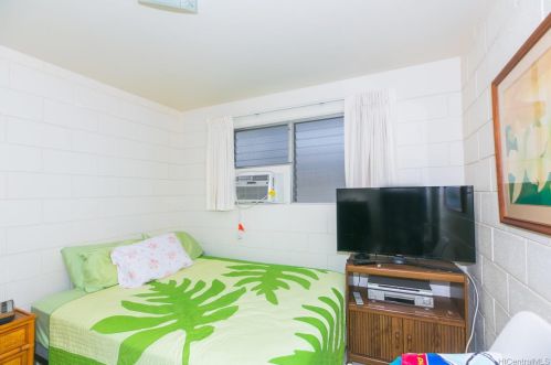 940 Punahou St, Honolulu HI  96822-4798 exterior