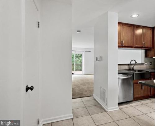 3676 Childress Ter, Burtonsville MD  20866-2036 exterior