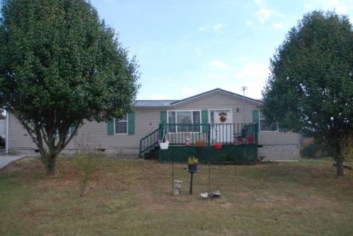 126 Dorothy Dr, Talbott, TN 37877-3851