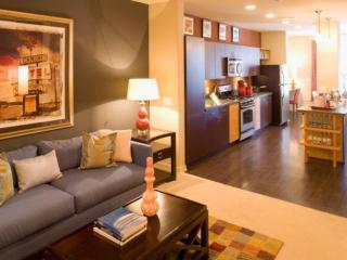 2801 Main St, Irvine CA  92614-5026 exterior