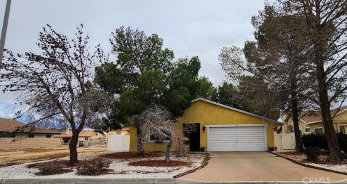 26413 Buccaneer Ln, Helendale, CA 92342-7740