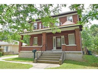 1615 Robinson Cir, Cincinnati OH  45223-1511 exterior