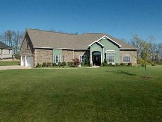 2076 Totteridge Dr, Greensburg, PA 15601-8424