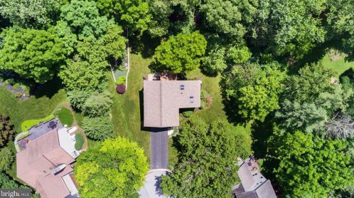 104 Cliff Ave, Lancaster PA  17602-4700 exterior