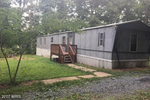 4713 Greenbranch St, Partlow, VA 22534-9746