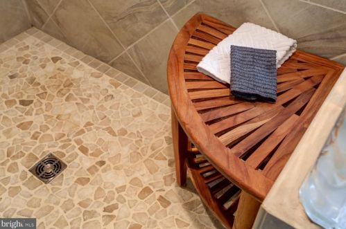 241 Cherry St, Lancaster PA  17602-2725 exterior