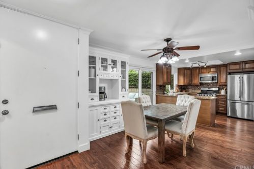 12540 Montecito Rd, Seal Beach, CA 90740-2705