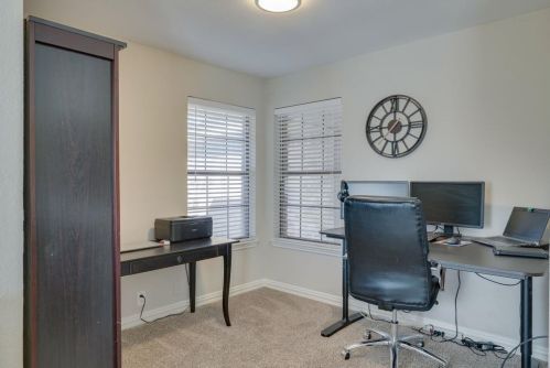 6824 Ridgetop Rd, Fort Worth TX  76182-3331 exterior