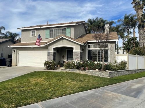 5525 Applecross Dr, Riverside CA  92507-6412 exterior