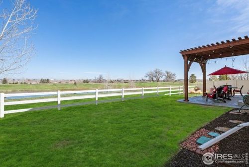 4927 Saddlewood Cir, Loveland CO 80534-8219 exterior