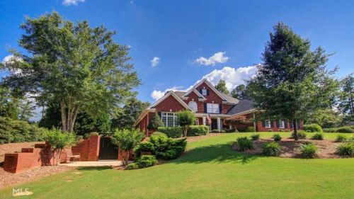 1861 Lancaster Dr, Conyers GA  30013-6440 exterior