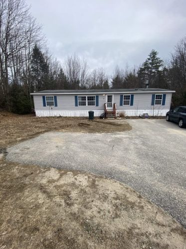 58 Hoit Mill Rd, Weare, NH 03281-5554