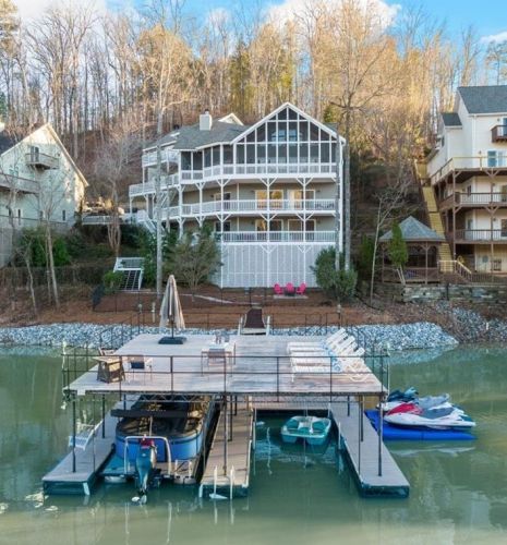 85 Stonecliff Cove Dr, Dawsonville, GA 30534-6413