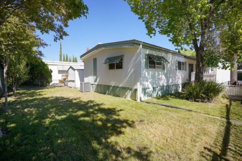 6900 Almond Ave, Citrus Heights CA  95662-3348 exterior