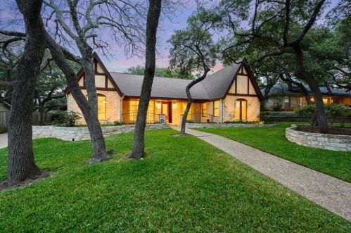 4602 Crk, Austin TX  78735-6401 exterior