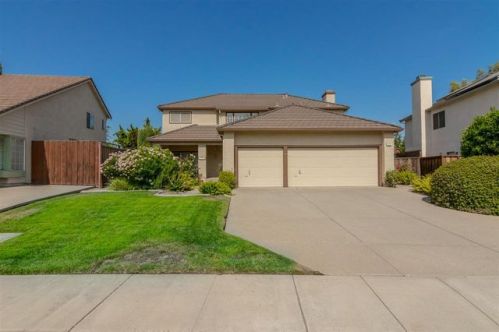 1423 Egret Dr, Tracy, CA 95376-8306