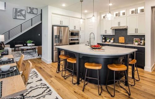 428 Country Meadows Blvd, Waxahachie, TX 75165