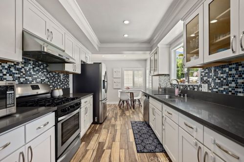 511 Baker St, Anaheim CA  92804-2225 exterior