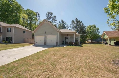 407 Vandenburg Dr, Villa Rica, GA 30180-1165