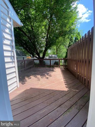 451 Coreopsis Dr, Lancaster PA  17602-1152 exterior