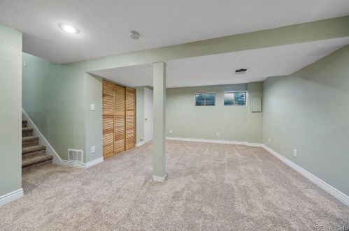 21606 Powers Pl, Aurora CO 80015-3372 exterior