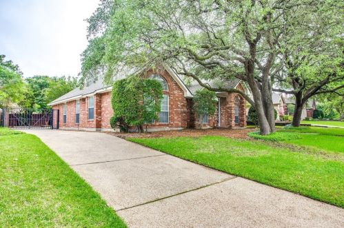 7605 Ramble Wood Trl, Fort Worth TX  76132-3509 exterior