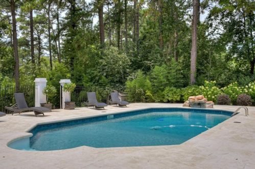 1422 Ashwood Dr, Evans GA  30809-5006 exterior