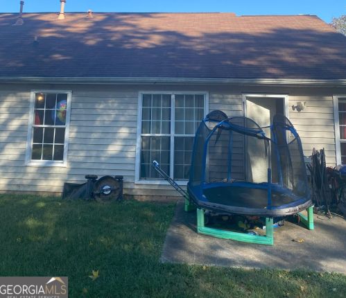 6647 Chesepeake Trl, Rex GA  30273-2225 exterior