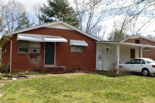 1036 11th St, Hickory, NC 28601-3433