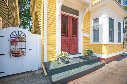 30 Winter St, Portsmouth, NH 03801-4351