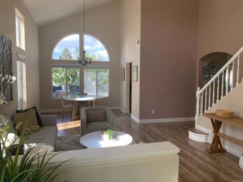 652 Mosaic Cir, Oceanside, CA 92057-6211