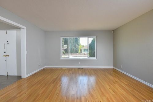 7095 Yorktown Dr, Gilroy, CA 95020-6319