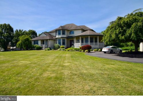 1910 Jacksonville Jobstown Rd, Columbus, NJ 08022-9510