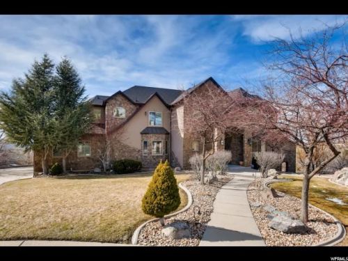 1817 Bear Claw Cir, Draper, UT 84020-8822