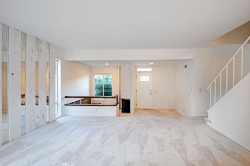 25611 Hazelnut Ln, El Toro, CA 92630-4312