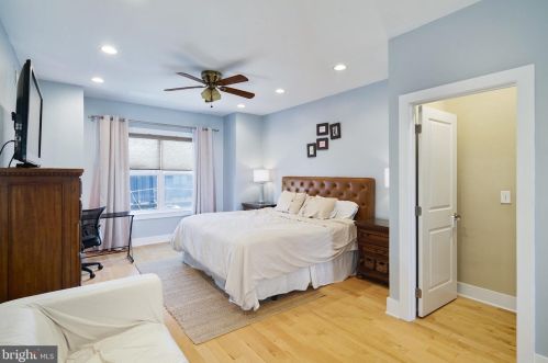 764 19 St, Philadelphia PA 19130-2001 exterior