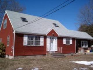 7 Trinity Dr, Nashua, NH 03063-3016