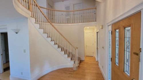 2442 Kings Ct, Atlanta GA  30345-2120 exterior
